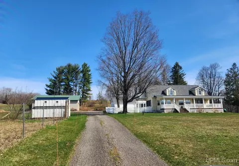 229 Section 6, Crystal Falls, MI 49920