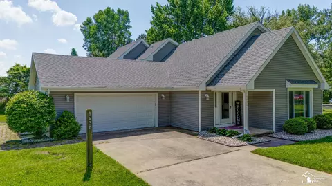 6430 Peninsula, Erie, MI 48133