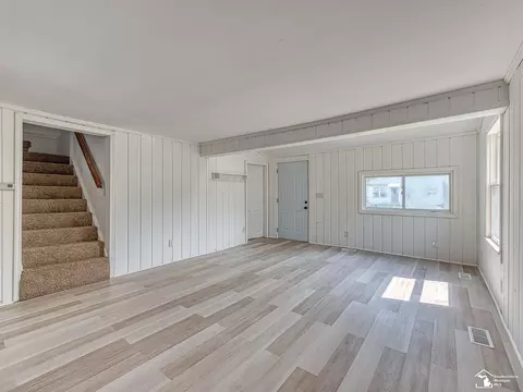 Living - 3296 9th, Monroe, MI 48162 photo 2 of 3