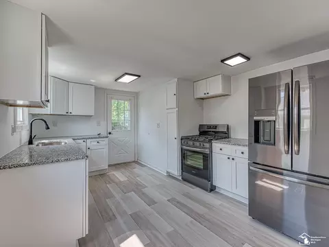 Kitchen - 3296 9th, Monroe, MI 48162 photo 2 of 4