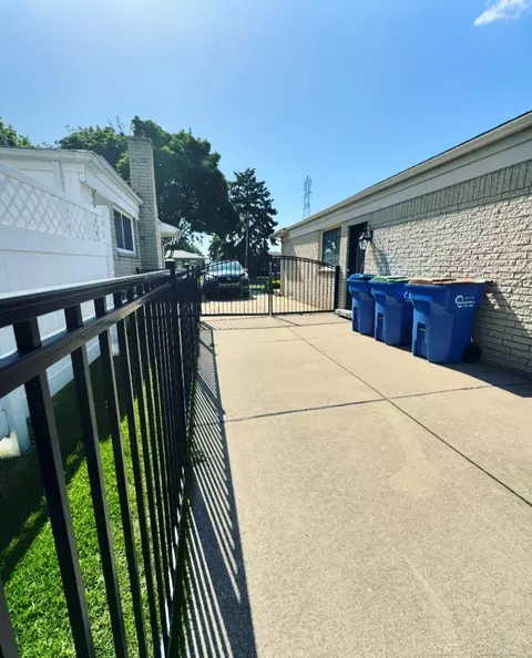 32552 Stricker, Warren, MI 48088 photo 35