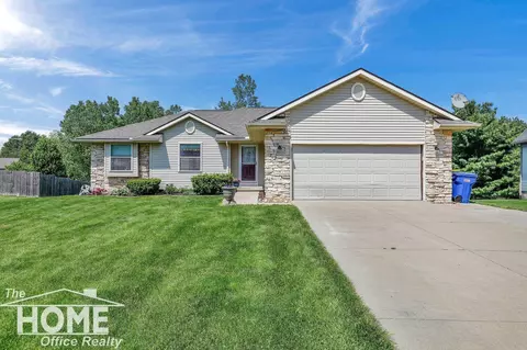 677 Hillside, Corunna, MI 48817