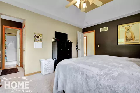 Bedroom - 677 Hillside, Corunna, MI 48817 photo 2 of 5