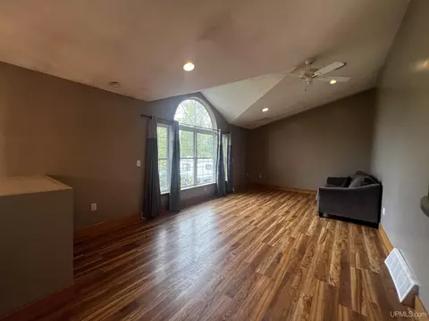 Living - 806 Ashlund, Wakefield, MI 49968 photo 1 of 7