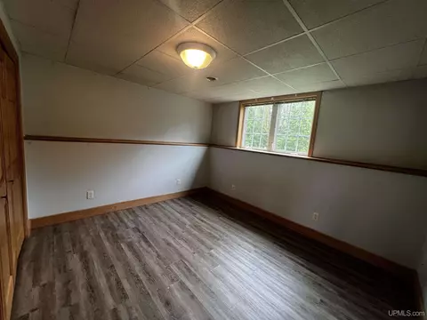 Bedroom - 806 Ashlund, Wakefield, MI 49968 photo 6 of 6