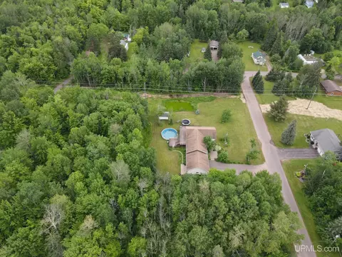 View/Area - 806 Ashlund, Wakefield, MI 49968 photo 2 of 4