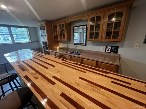 Kitchen - 806 Ashlund, Wakefield, MI 49968 photo 2 of 7
