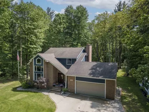 1323 W New Pne, Sanford, MI 48657