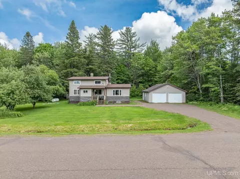 n9034 South Davis Road, Ironwood, MI 49938