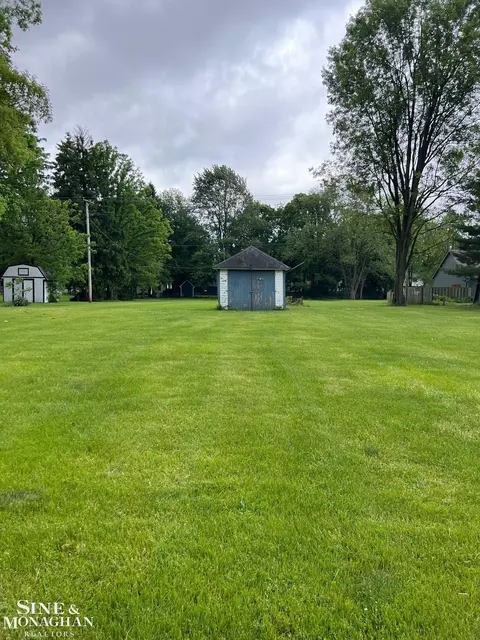 23510 E Main, Armada, MI 48005