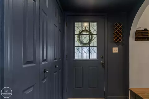 Entry Way - 720 Townsend, Algonac, MI 48001 photo 1 of 3