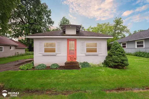 105 Byron, Houghton Lake Heights, MI 48630