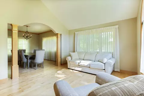 736 Maple, Frankenmuth, MI 48734 photo 8
