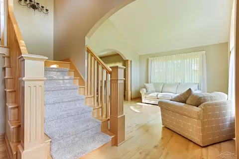 736 Maple, Frankenmuth, MI 48734 photo 7