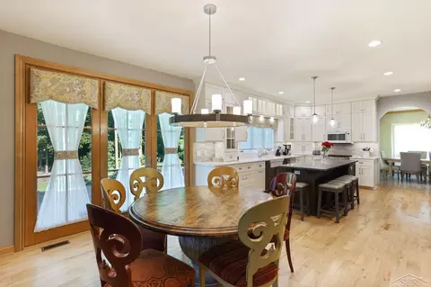 736 Maple, Frankenmuth, MI 48734 photo 17