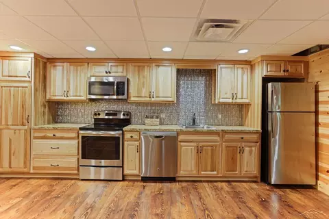 736 Maple, Frankenmuth, MI 48734 photo 49