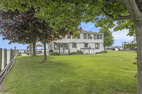 6768 S Channel, Harsens Island, MI 48028