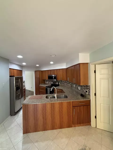 16904 Boulder Way, Macomb, MI 48042 photo 7