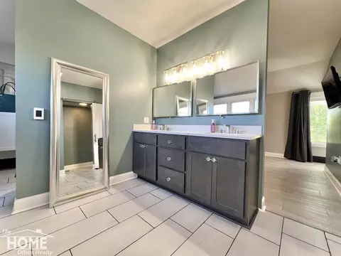 Bath - 5258 Lytle, Corunna, MI 48817 photo 2 of 8