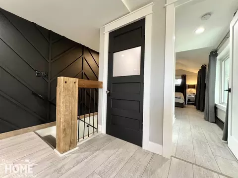 Entry Way - 5258 Lytle, Corunna, MI 48817 photo 3 of 8
