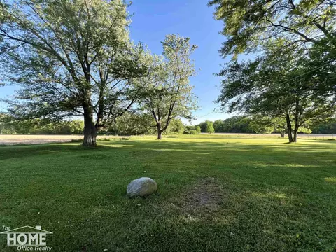 Exterior - 5258 Lytle, Corunna, MI 48817 photo 13 of 22