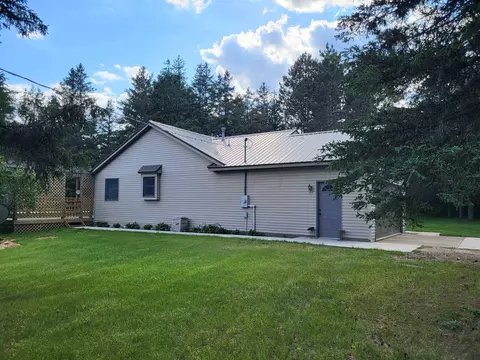 5597 Watson, Gladwin, MI 48624 photo 10