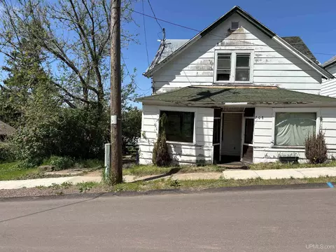 308 4th, Bessemer, MI 49911