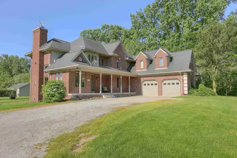 7811 Smiths Crk, Goodells, MI 48027