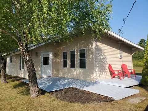 33884 Rice Lk, Lake Linden, MI 49945