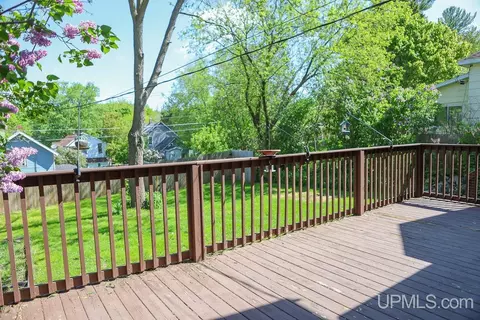 Exterior - 610 E, Iron Mountain, MI 49801 photo 3 of 4