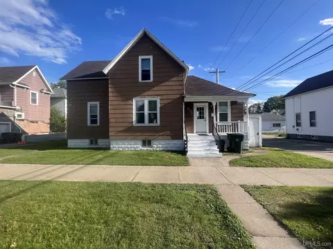 1309 S 5th, Escanaba, MI 49829