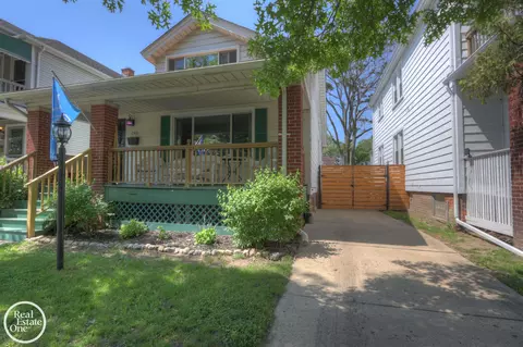 1365 Maryland, Grosse Pointe Park, MI 48230