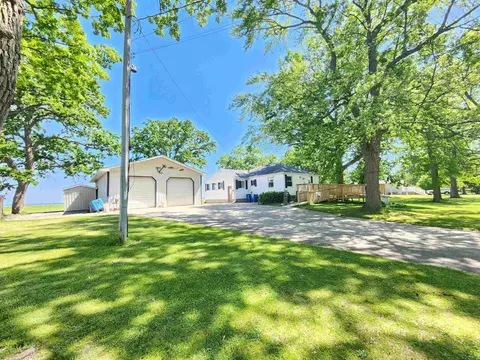 823 Knodt, Essexville, MI 48732