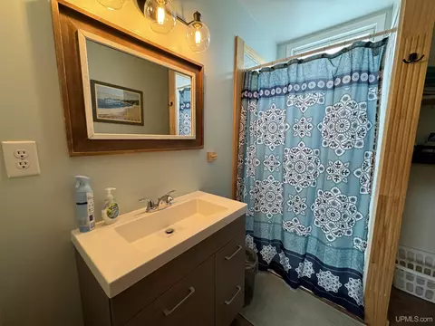 Bath - 209 E Chocolay, Munising, MI 49862 photo 1 of 6