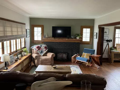 Living - 209 E Chocolay, Munising, MI 49862 photo 1 of 7