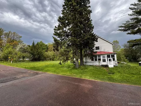 1406 Greenland, Mass City, MI 49948