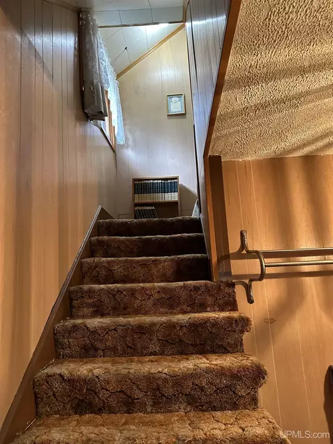 8236 Mill, Ramsay, MI 49959 photo 18