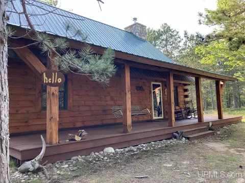 22731 E Jack, Grand Marais, MI 49839