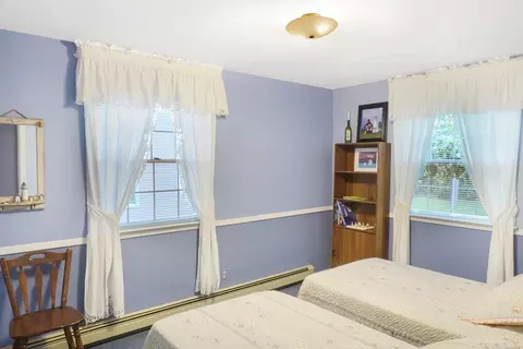 Bedroom - 3140 N Lakeshore, Deckerville, MI 48427 photo 10 of 12