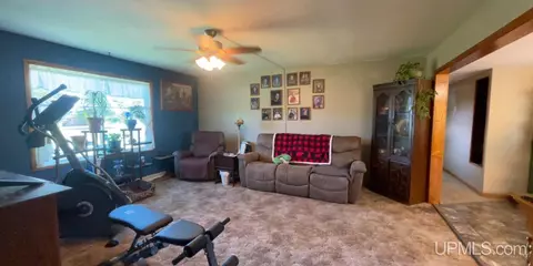 10675 E H 58, Munising, MI 49862 photo 11