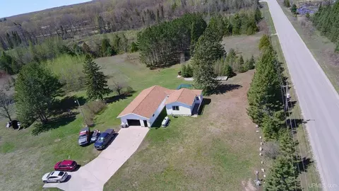 10675 E H 58, Munising, MI 49862 photo 48