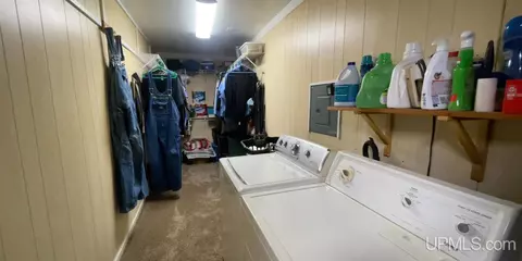 10675 E H 58, Munising, MI 49862 photo 19