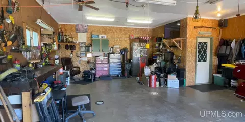 10675 E H 58, Munising, MI 49862 photo 27