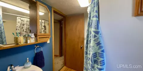 10675 E H 58, Munising, MI 49862 photo 14