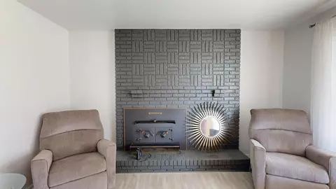 Living - 6121 Duffield, Flushing, MI 48433 photo 1 of 3