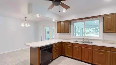Kitchen - 6121 Duffield, Flushing, MI 48433 photo 2 of 6