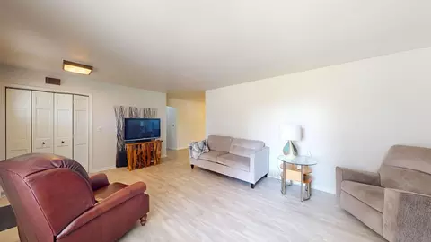Living - 6121 Duffield, Flushing, MI 48433 photo 3 of 3