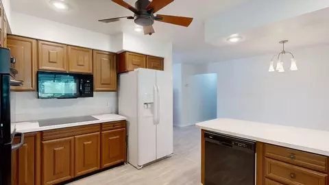 Kitchen - 6121 Duffield, Flushing, MI 48433 photo 3 of 6