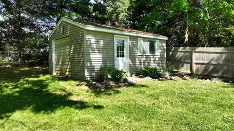 Exterior - 6121 Duffield, Flushing, MI 48433 photo 15 of 23