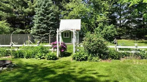 Exterior - 6121 Duffield, Flushing, MI 48433 photo 21 of 23
